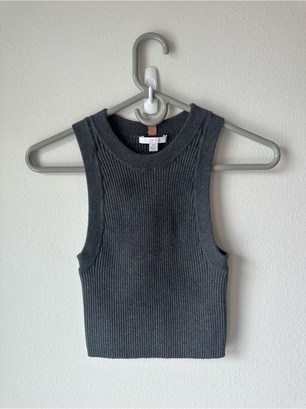 LUNYA // Ribbed Cotton Silk High Neck Crop Tank Top Gray - Size M